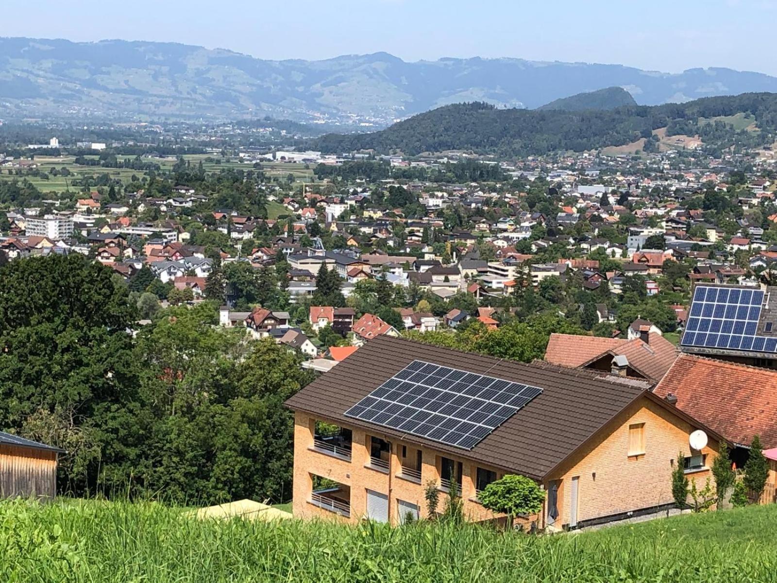 Nesensohn Ferienwohnungen Batschuns Luaran gambar